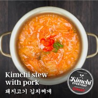 Kimchi stew with pork / 돼지고기 김치찌개